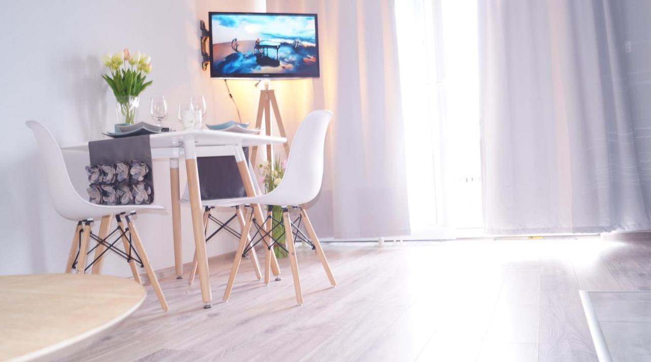 Apartament Baltycka 17B 코워브제크 외부 사진