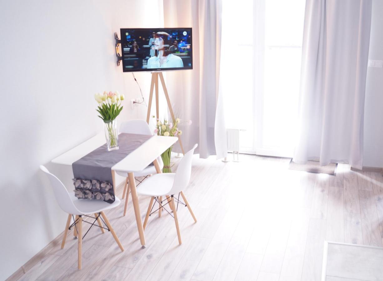 Apartament Baltycka 17B 코워브제크 외부 사진