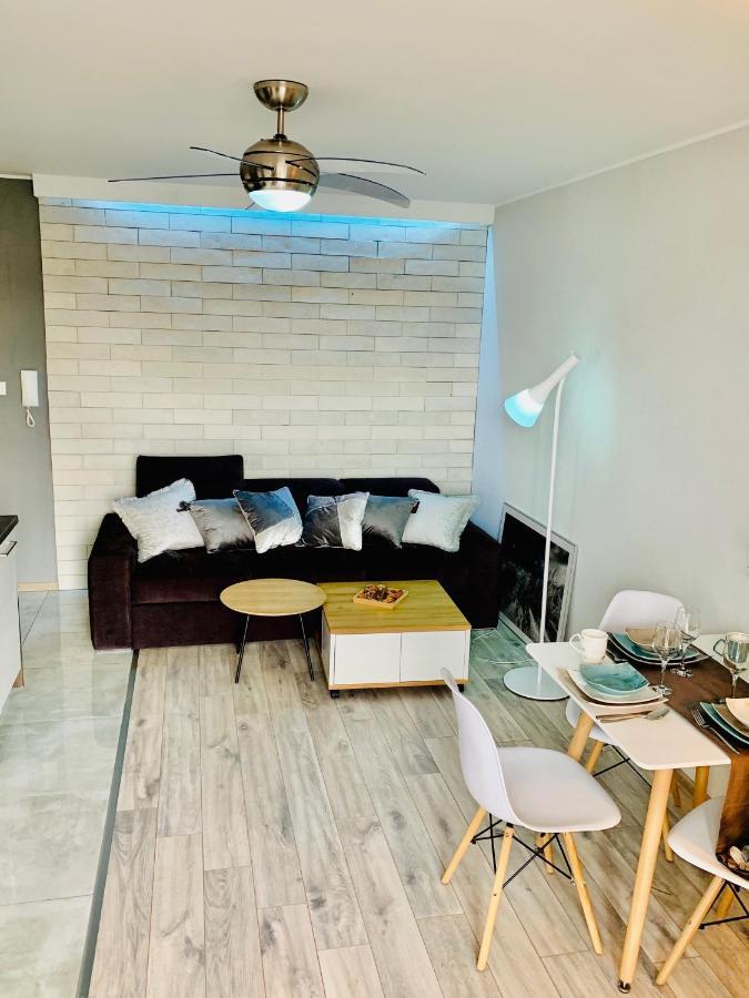 Apartament Baltycka 17B 코워브제크 외부 사진