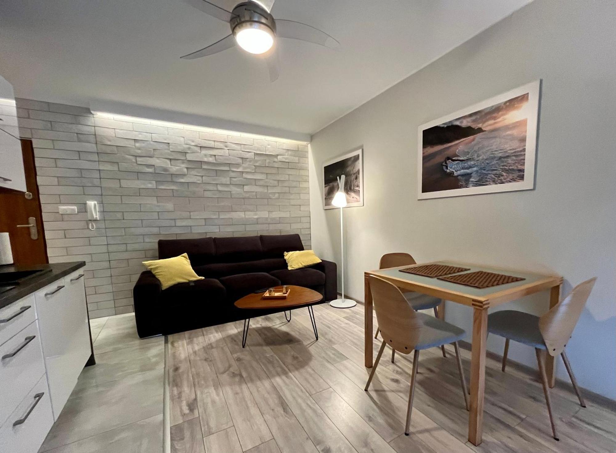 Apartament Baltycka 17B 코워브제크 외부 사진